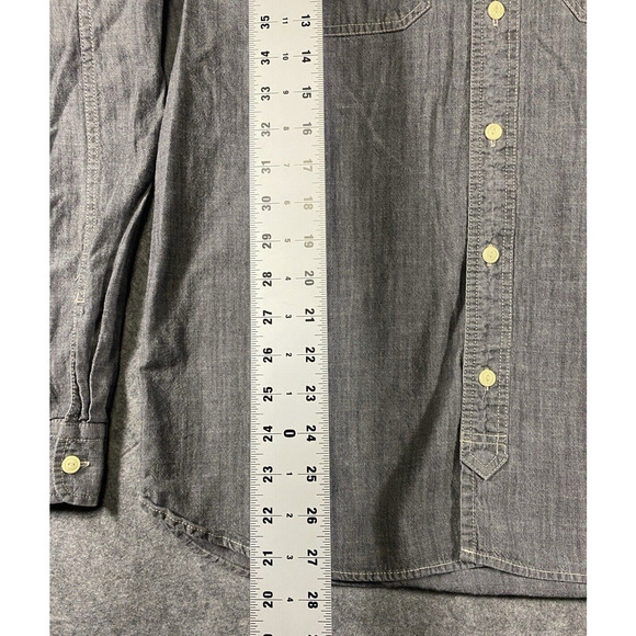 American Eagle Shirt Extra Large Gray Chambray Long Sleeve Button Up - Picture 4 of 11